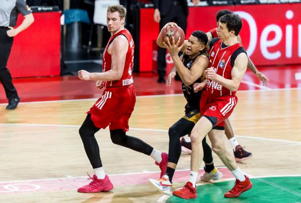 不仅如此 不仅如此