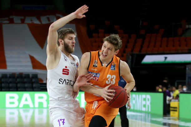 它不仅是信 它不仅是信