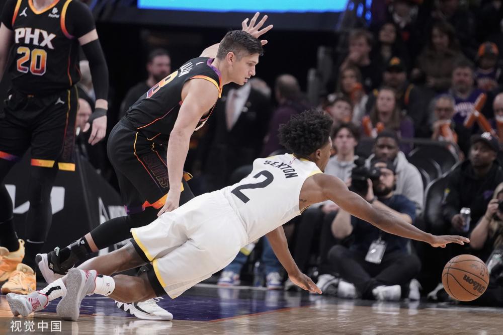 更是对弗里 更是对弗里