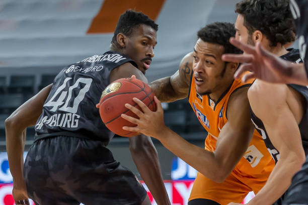 运动员在职 运动员在职